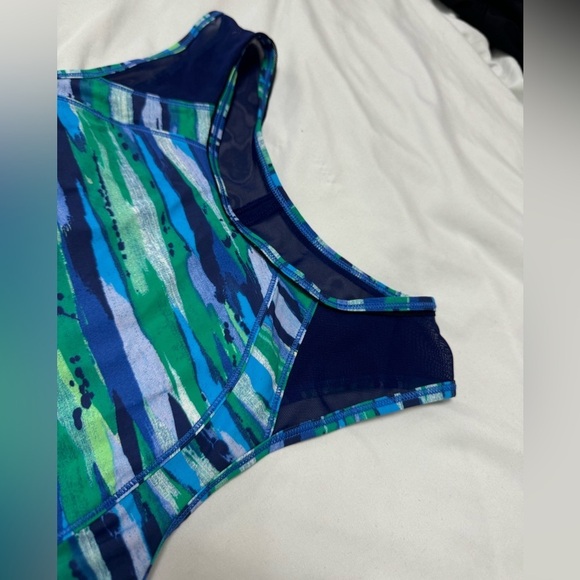 Lululemon Sculpt Tank - Picture 4 of 7